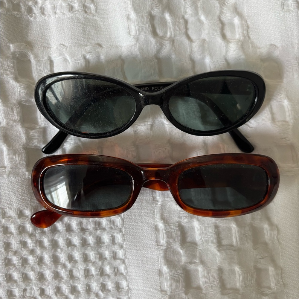 Set of 2 Kiss Black and Tortoiseshell Women's sunglasses